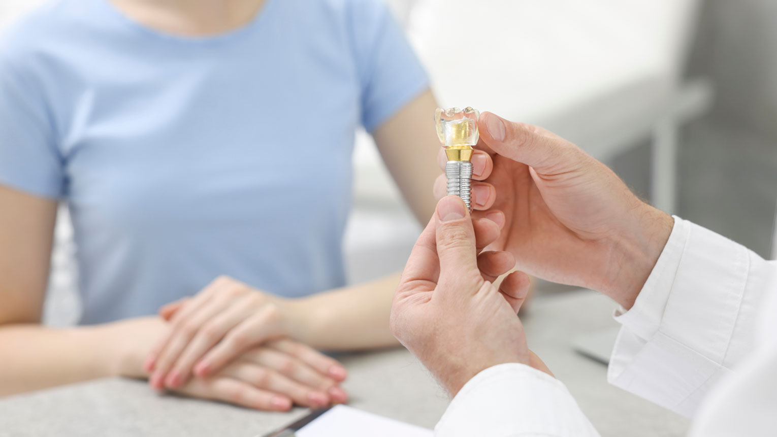 Dental Implant Recovery: What to Expect After Surgery